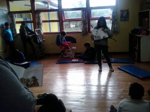 Celebrando el mes del libro leyendo